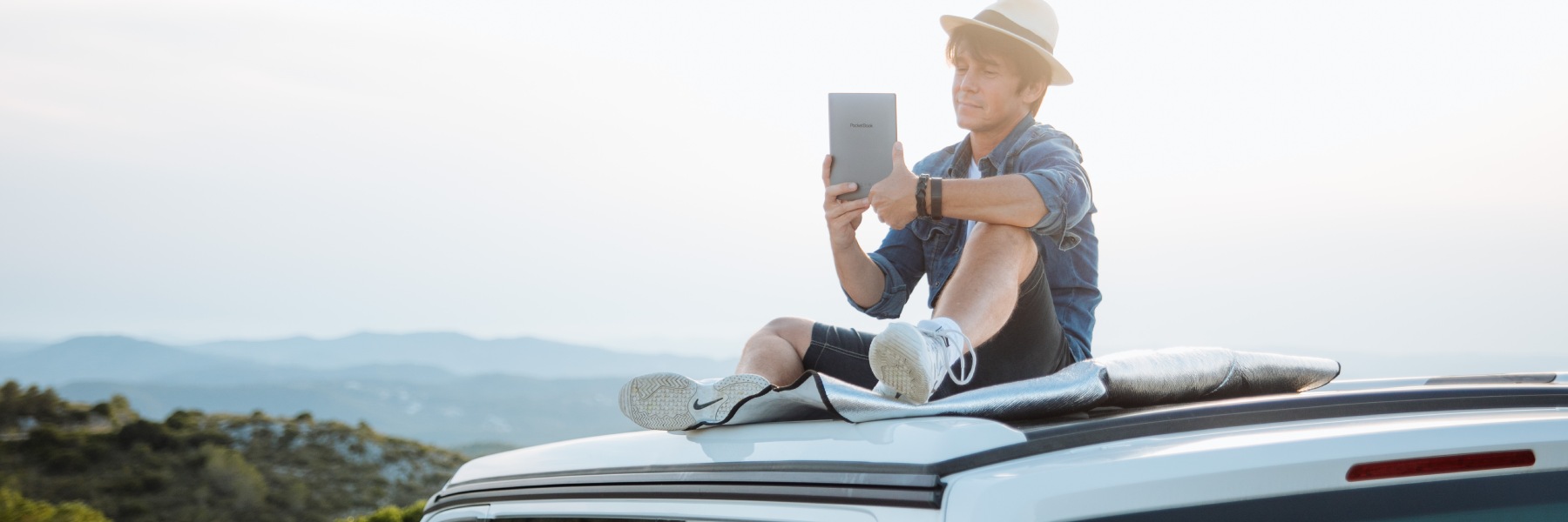 Prezentare generală a actualizării firmware pentru nouă modele de PocketBook