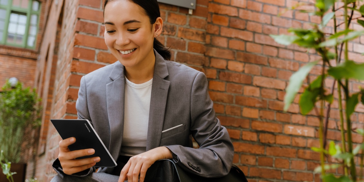 PocketBook Verse: o nouă generație de dispozitive ușoare și ușor de citit